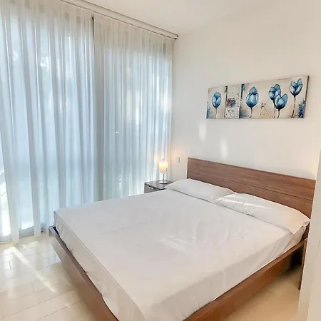 Merville Family アパート リド・ディ・イエゾロ